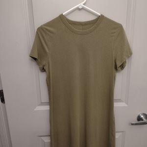 LULULEMON CLASSIC-FIT COTTON-BLEND T-SHIRT DRESS IN BRONZE GREEN.